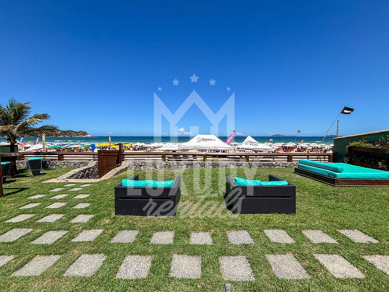 Mansão Pé na Areia com Dez Suítes em Geribá