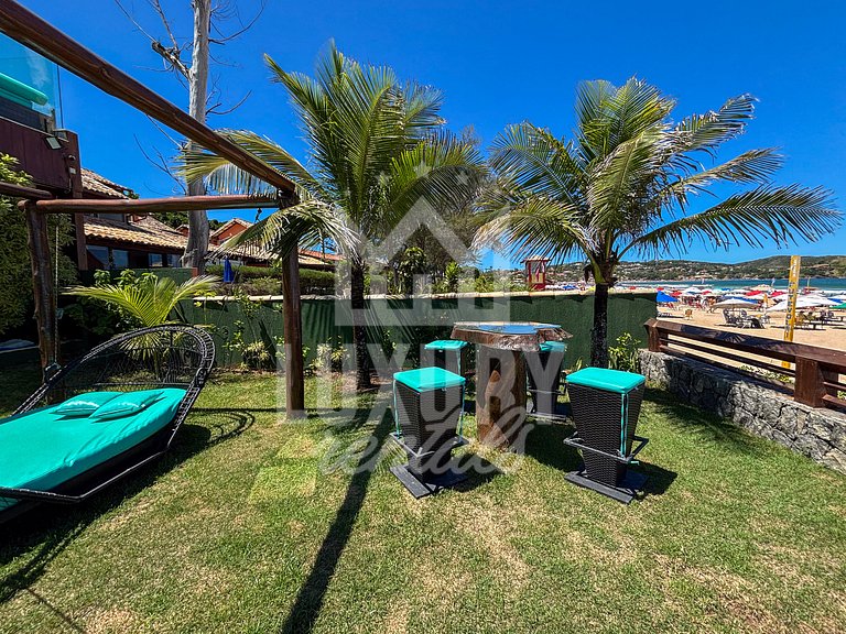 Mansão Pé na Areia com Dez Suítes em Geribá
