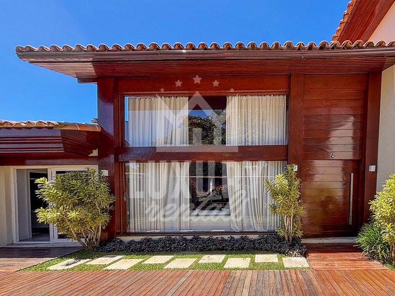 Mansão Pé na Areia com Dez Suítes em Geribá