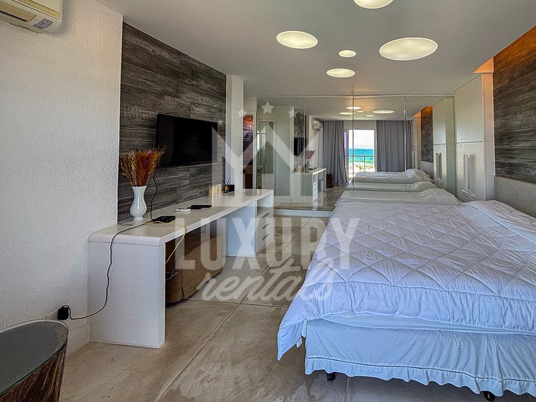 Mansão Pé na Areia com Dez Suítes em Geribá