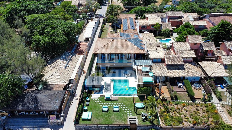 Mansão Pé na Areia com Dez Suítes em Geribá