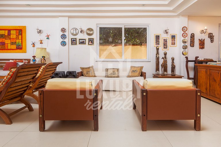 Mansão Pé na Areia da Praia de Geribá com Seis Suítes Por Lu