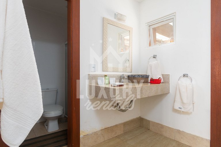 Mansão Pé na Areia da Praia de Geribá com Seis Suítes Por Lu