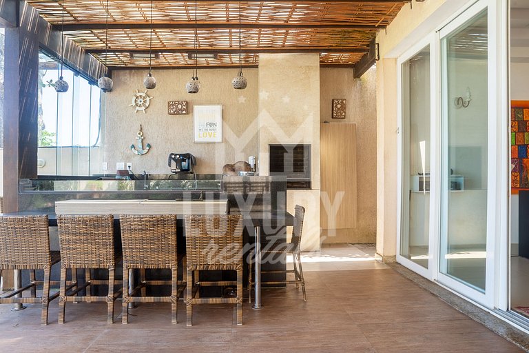 Mansão Pé na Areia da Praia de Geribá com Seis Suítes Por Lu