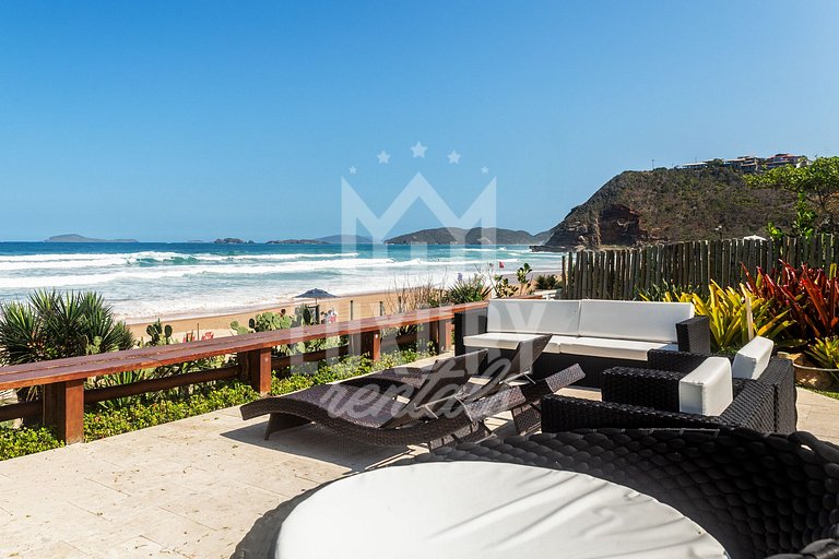 Mansão Pé na Areia da Praia de Geribá com Seis Suítes Por Lu