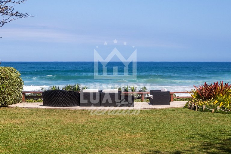 Mansão Pé na Areia da Praia de Geribá com Seis Suítes Por Lu