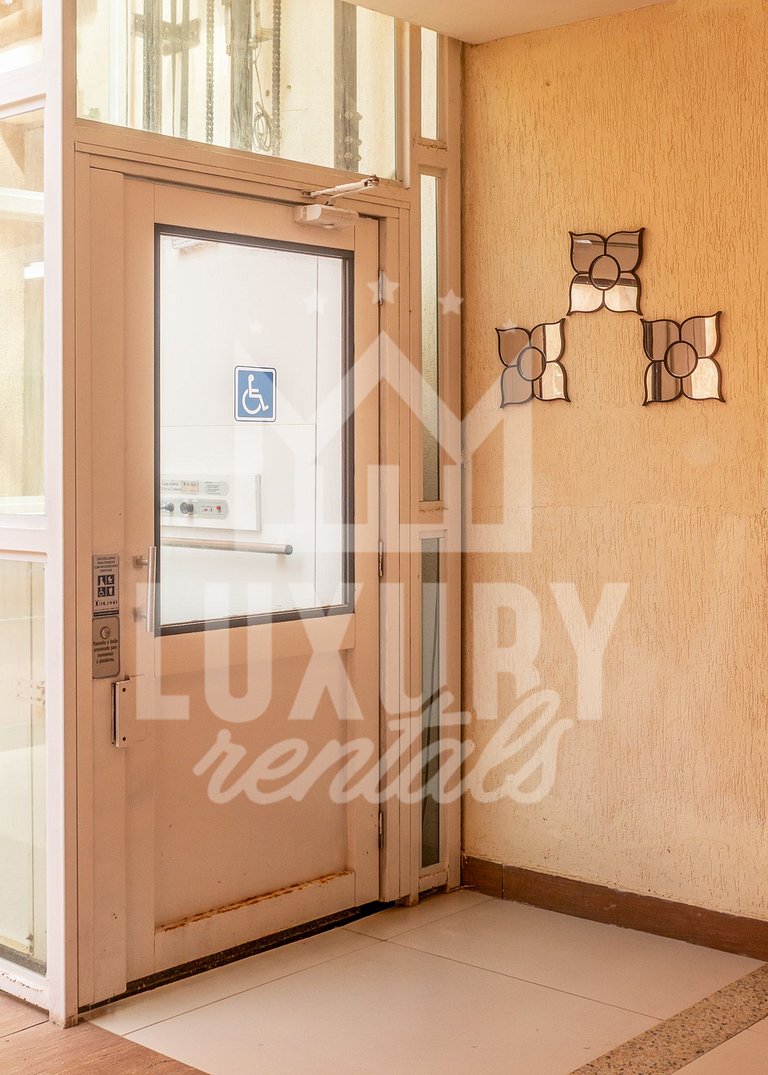 Mansão Pé na Areia da Praia de Geribá com Seis Suítes Por Lu