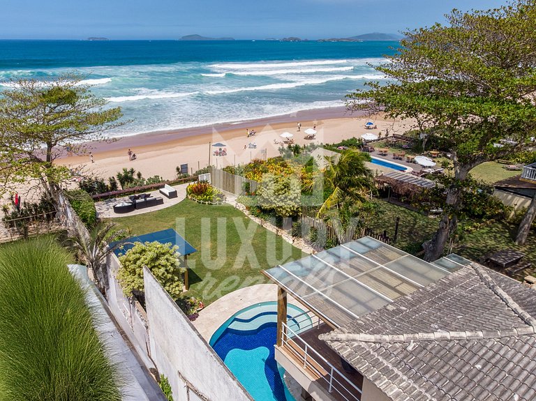 Mansão Pé na Areia da Praia de Geribá com Seis Suítes Por Lu