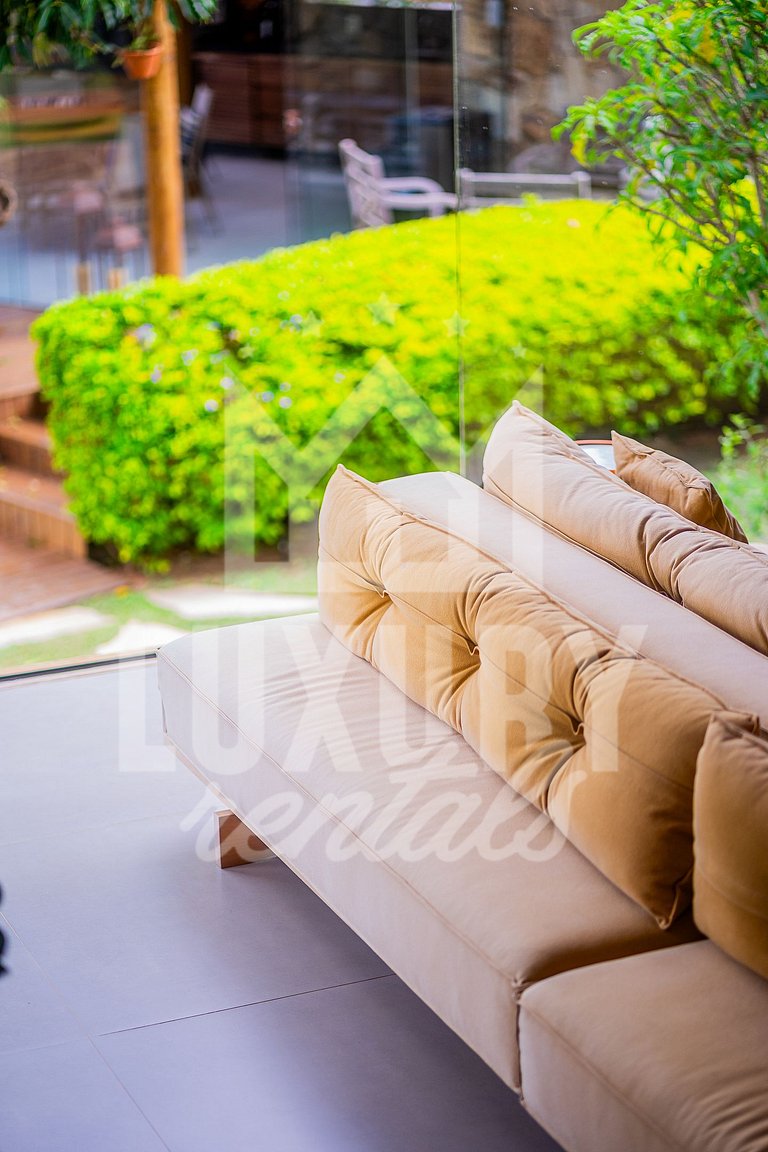 Refúgio de Luxo com Vista para as Montanhas