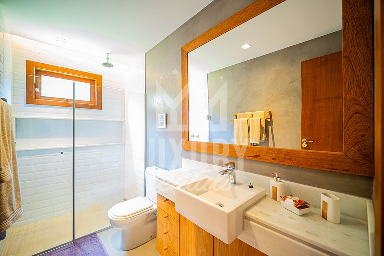 Refúgio de Luxo com Vista para as Montanhas