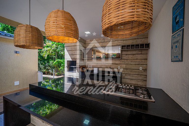 Casa Luxo c/ Piscina Manguinhos