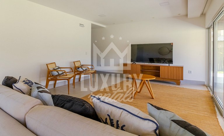 Casa Luxo com 4 suítes e piscina-Centro de Búzios