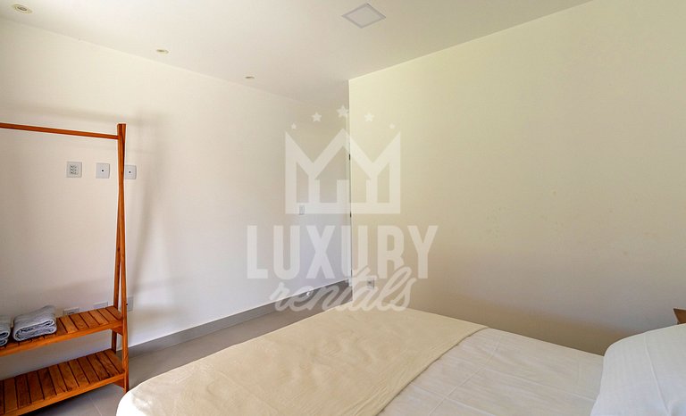 Casa Luxo com 4 suítes e piscina-Centro de Búzios