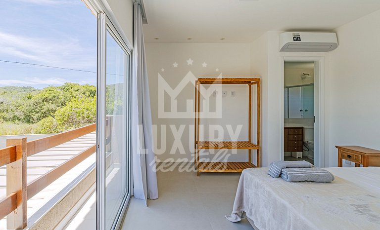Casa Luxo com 4 suítes e piscina-Centro de Búzios