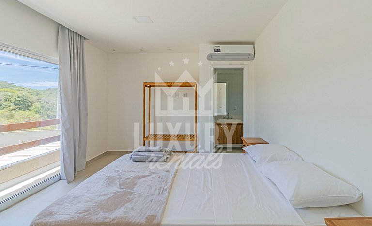 Casa Luxo com 4 suítes e piscina-Centro de Búzios