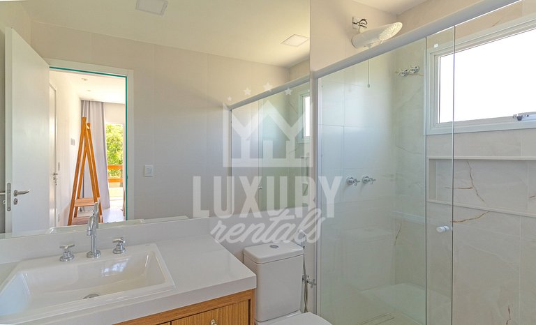 Casa Luxo com 4 suítes e piscina-Centro de Búzios