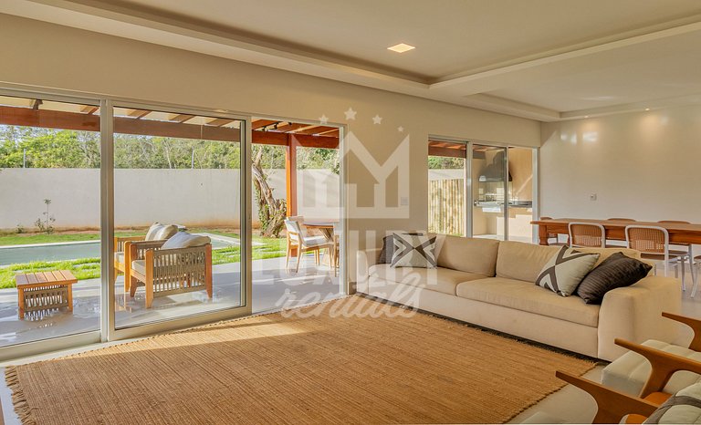 Casa Luxo com piscina no centro de Búzios