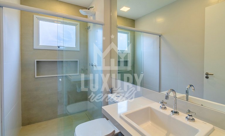 Casa Luxo com piscina no centro de Búzios