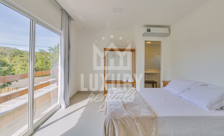 Casa Luxo com piscina no centro de Búzios