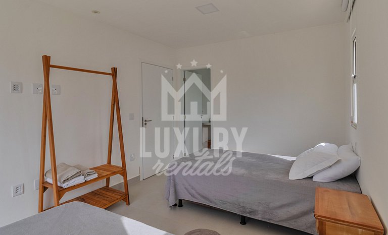 Casa Luxo com piscina no centro de Búzios