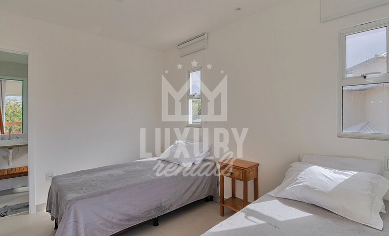 Casa Luxo com piscina no centro de Búzios