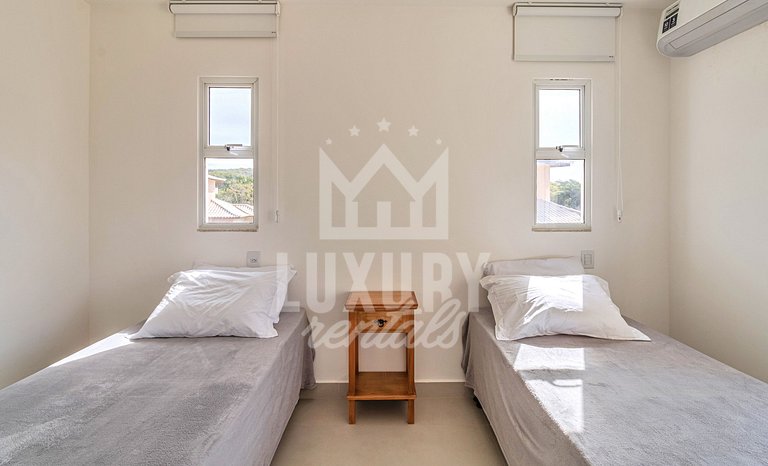 Casa Luxo com piscina no centro de Búzios