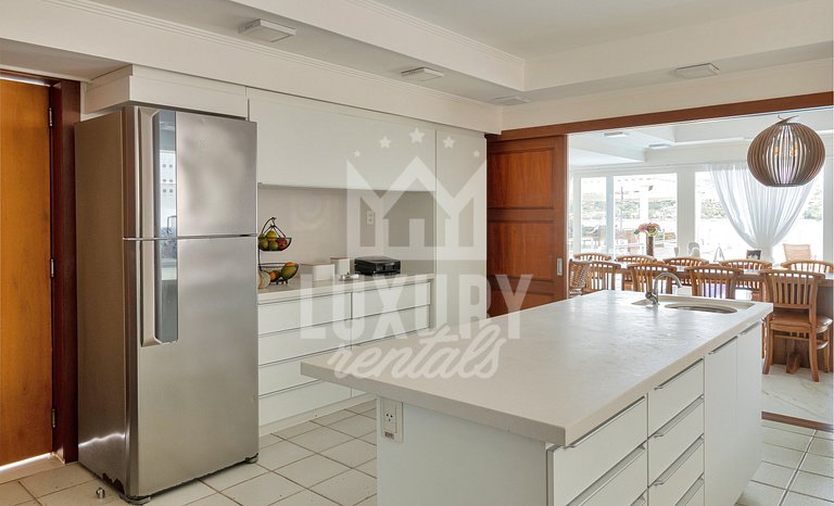 Luxo na Areia com Academia por Luxury Rentals