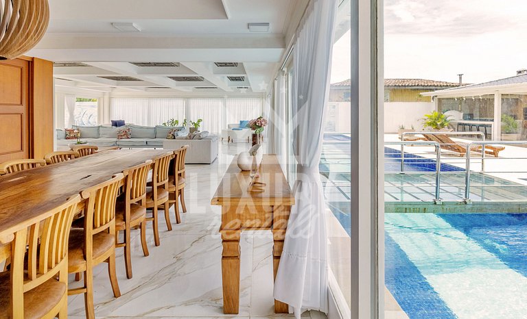 Luxo na Areia com Academia por Luxury Rentals