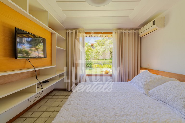 Casa de Luxo Seis Suítes na Ferradurinha