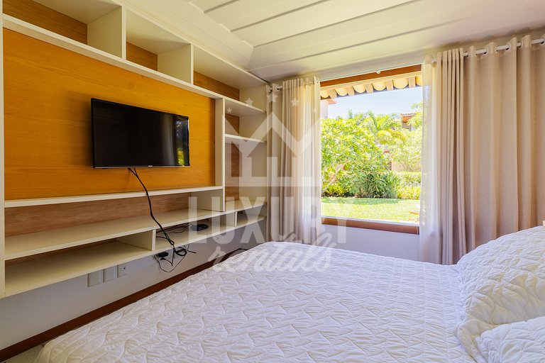 Casa de Luxo Seis Suítes na Ferradurinha
