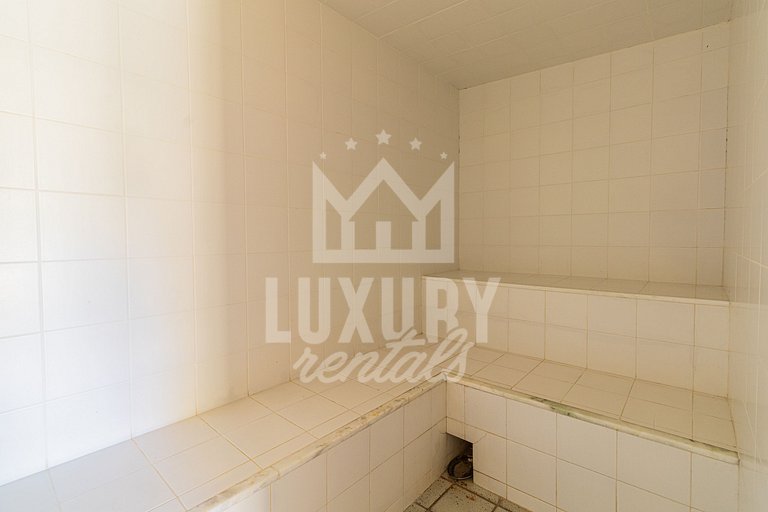 Casa de Luxo Seis Suítes na Ferradurinha