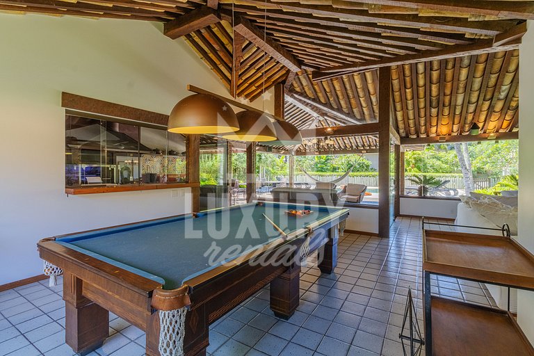 Casa de Luxo Seis Suítes na Ferradurinha
