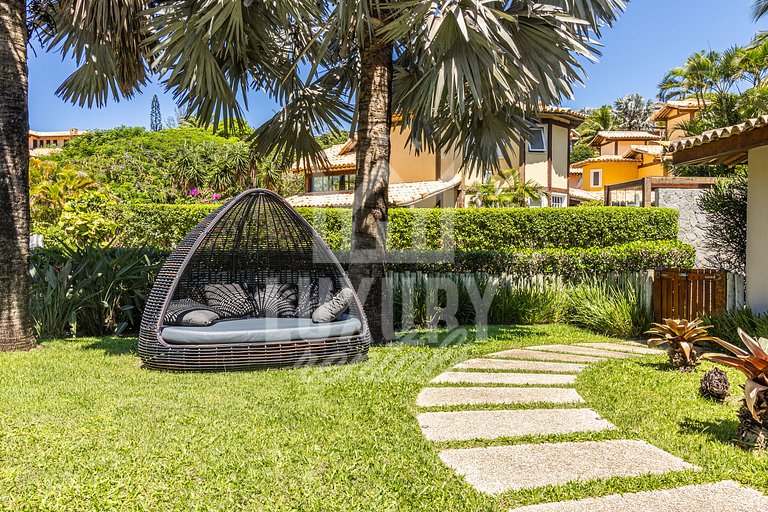 Casa de Luxo Seis Suítes na Ferradurinha
