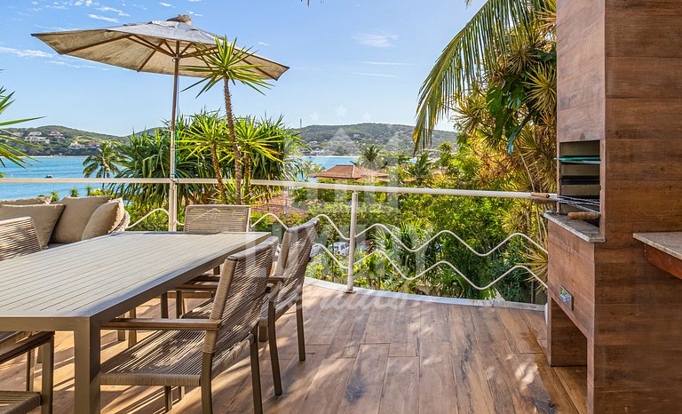 Mansão frente Praia Ferradura por Luxury Rentals
