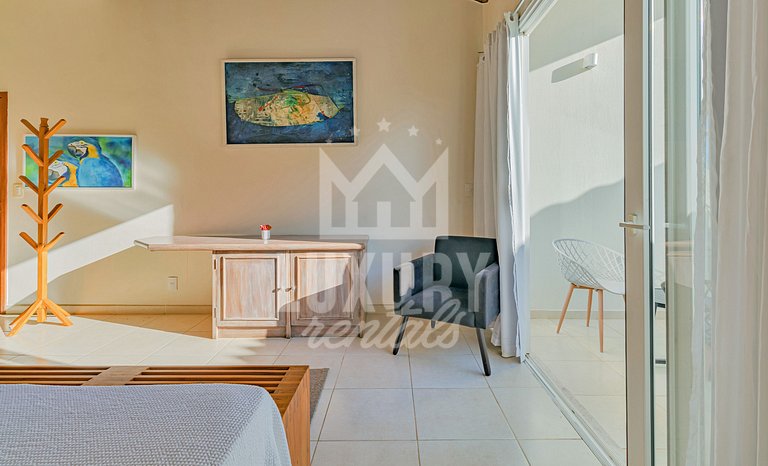 Mansão frente Praia Ferradura por Luxury Rentals