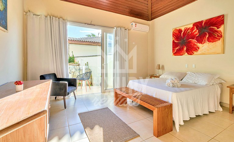 Mansão frente Praia Ferradura por Luxury Rentals