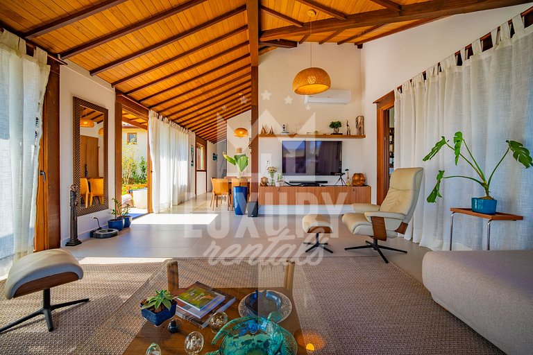 Villa Golf | 5 Suítes, Piscina Aquecida e Jacuzzi