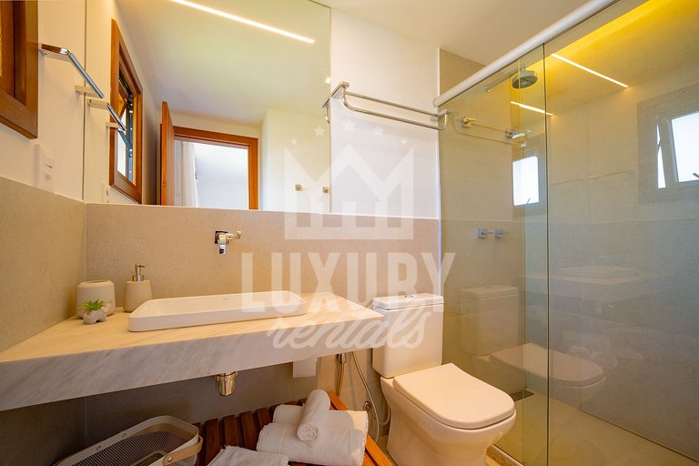 Villa Golf | 5 Suítes, Piscina Aquecida e Jacuzzi