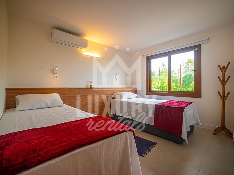 Villa Golf | 5 Suítes, Piscina Aquecida e Jacuzzi