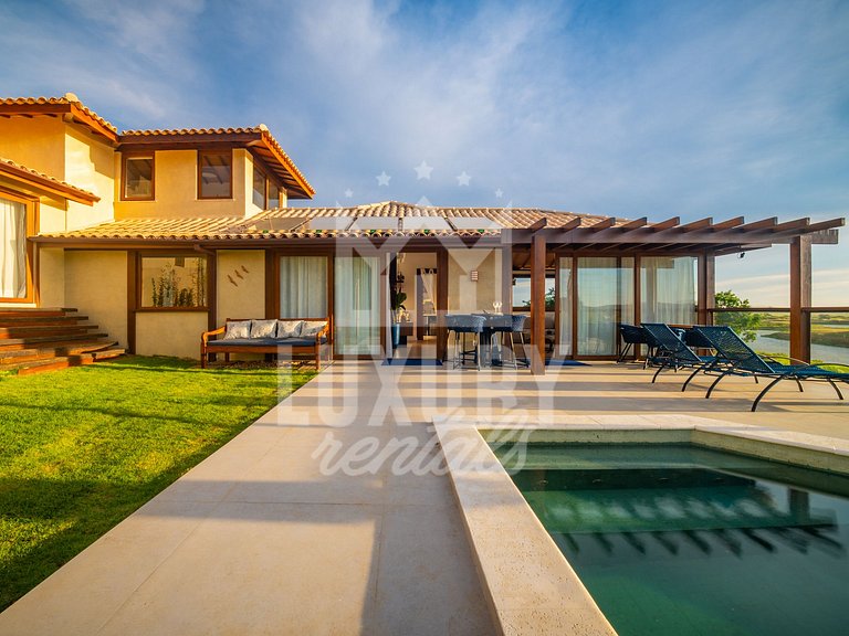Villa Golf | 5 Suítes, Piscina Aquecida e Jacuzzi