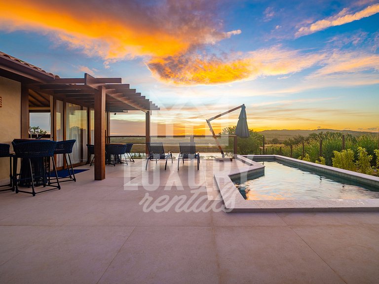 Villa Golf | 5 Suítes, Piscina Aquecida e Jacuzzi