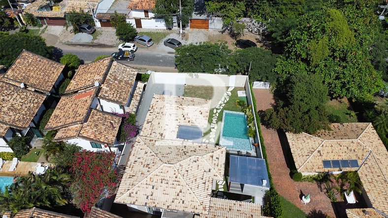 Belíssima Casa Moderna, com Cinco Suítes na Rua da Praia de