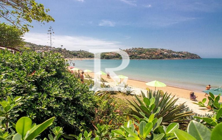 Mansão Beira Mar com Cinco Suítes na Praia da Ferradura - Po